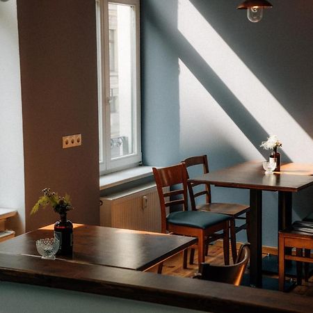 Oskars Absteige Hostel Лайпциг Екстериор снимка