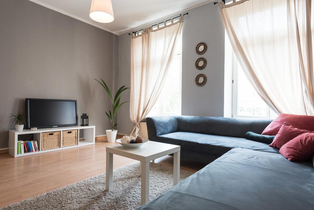 Oskars Absteige Hostel Лайпциг Екстериор снимка