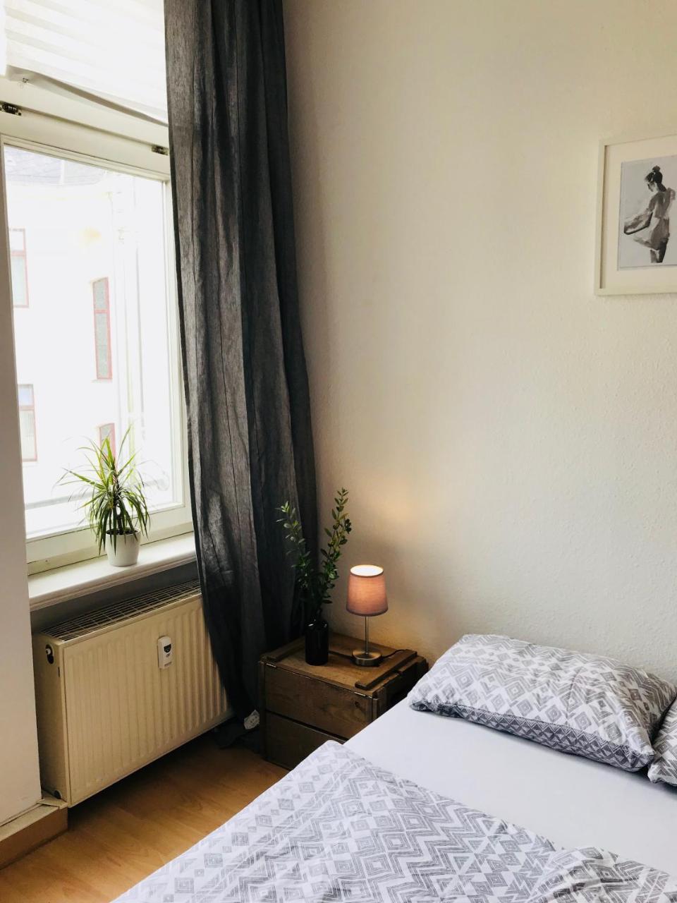 Oskars Absteige Hostel Лайпциг Екстериор снимка
